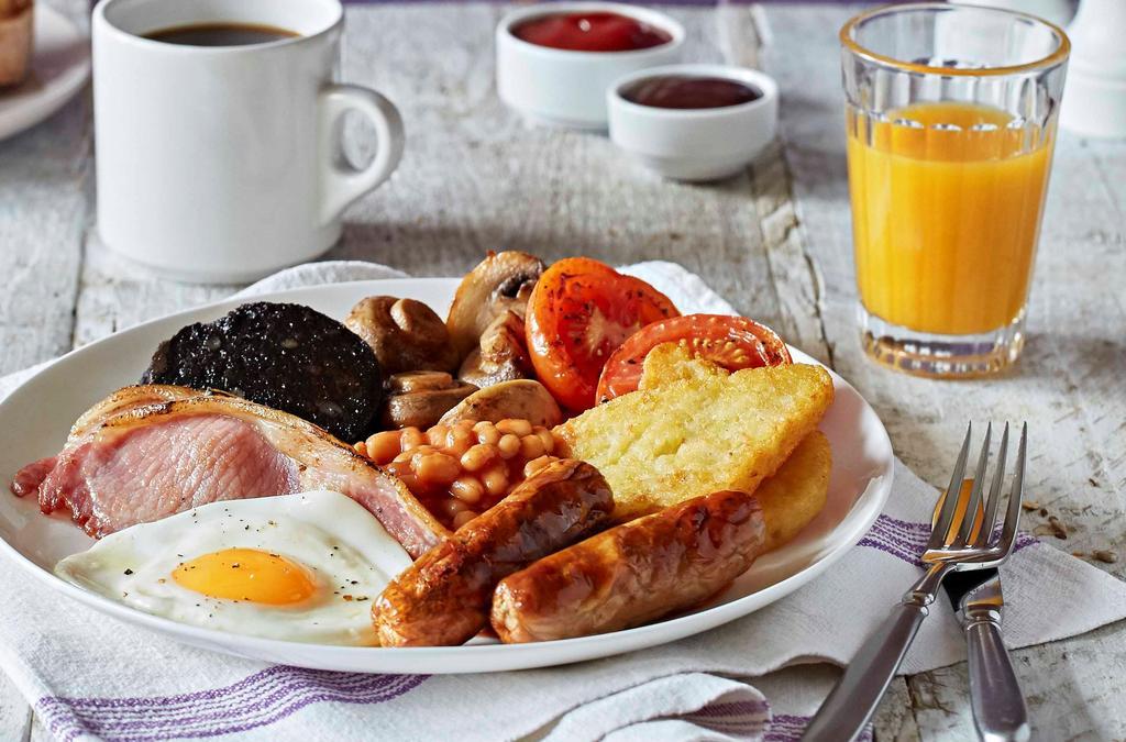 Premier Inn Manchester Airport Runger Lane North Хейл Экстерьер фото